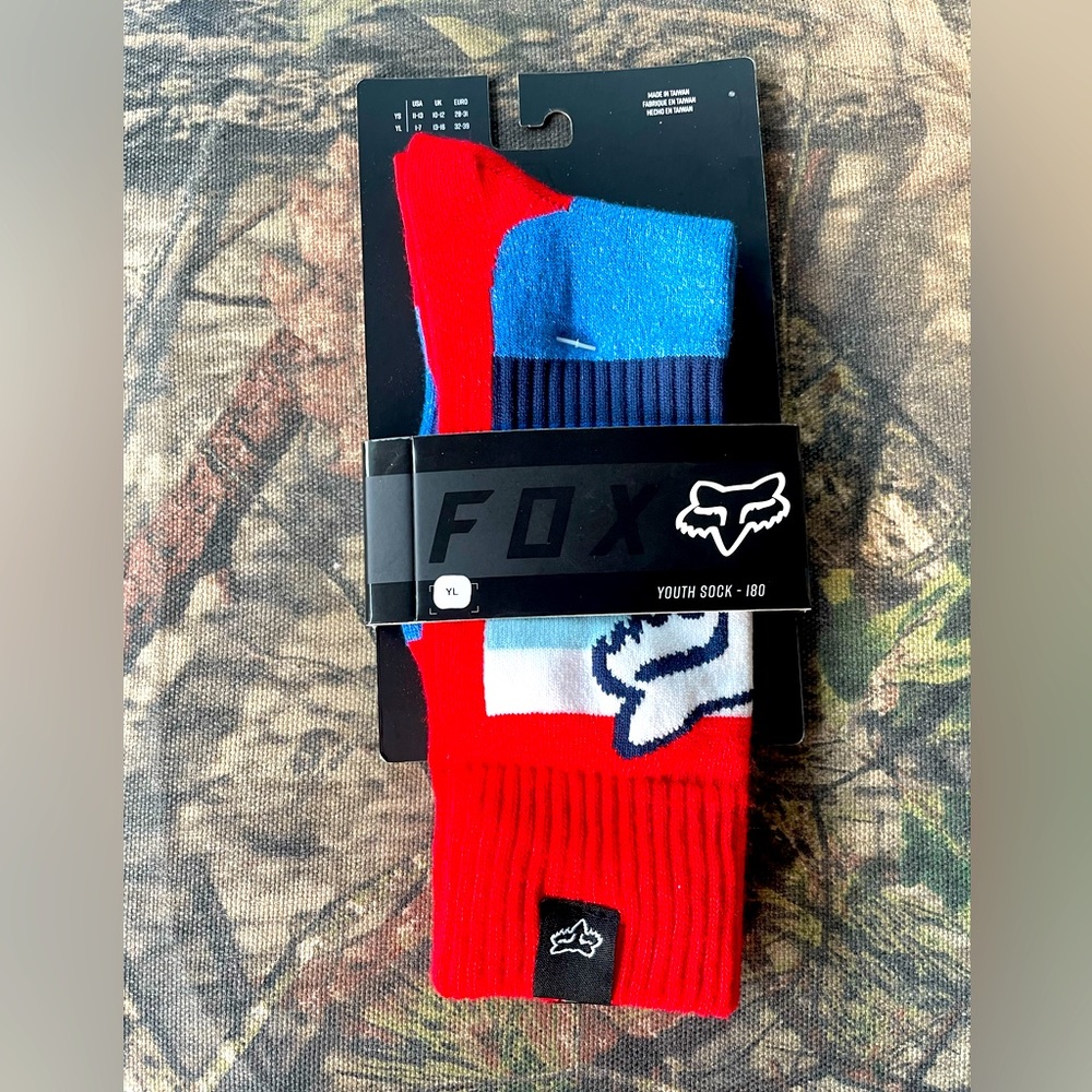 NWT Youth Fox Riding Socks